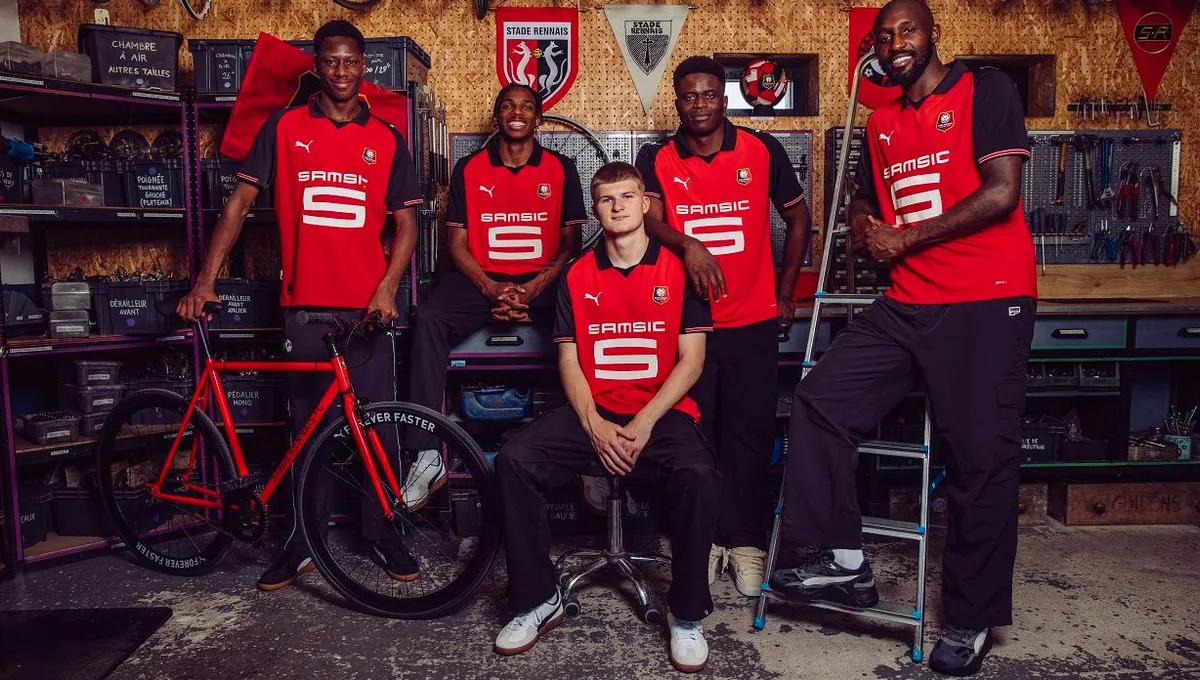 Le Stade Rennais dévoile son nouveau maillot pour la saison 2025/2026