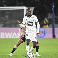 Le milieu de Rennes Glen Kamara plaît en Turquie