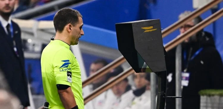 Scandale d’arbitrage confirmé en Ligue 1