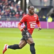 Je suis prêt à relever le défi en Angleterre