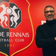 Habib Beye a-t-il les capacités pour ramener le Stade Rennais à la hauteur de ses ambitions ?
